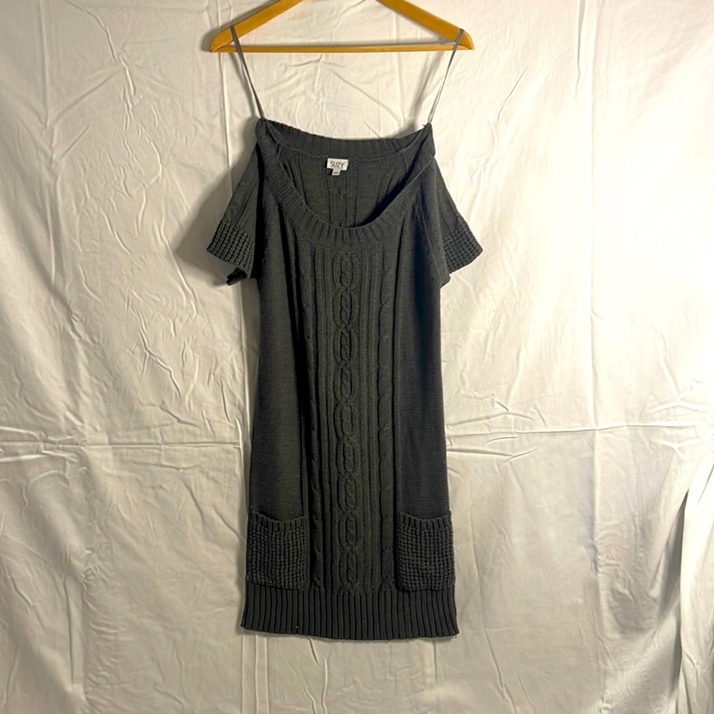 Small grey short sleeve knit sweater dress